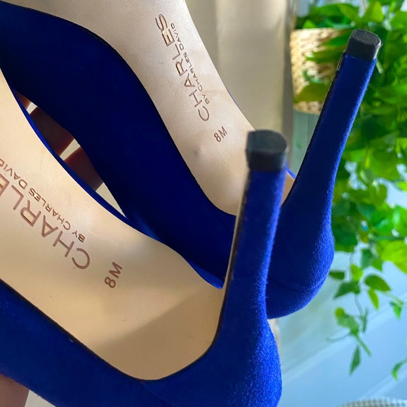 💙Charles David suede heels | Indigo Blue - Picture 5 of 7